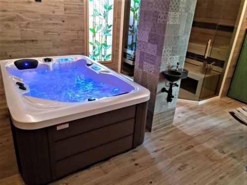 Vířivka MIRA pro dva