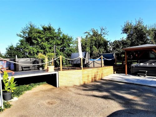 Venkovní showroom Pelhřimov