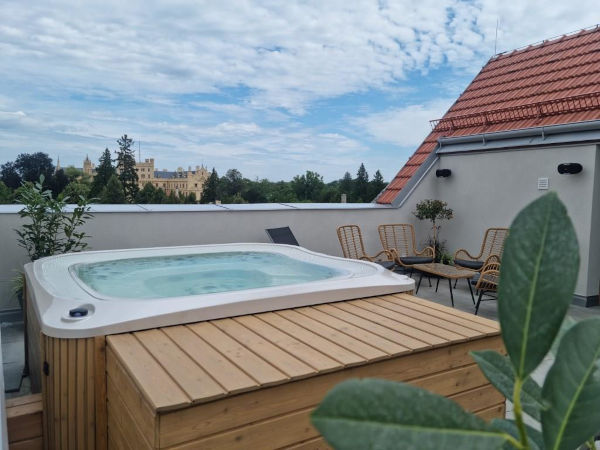 veřejná vířivka KingSpas